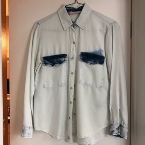 Pearl snap two toned denim shirt